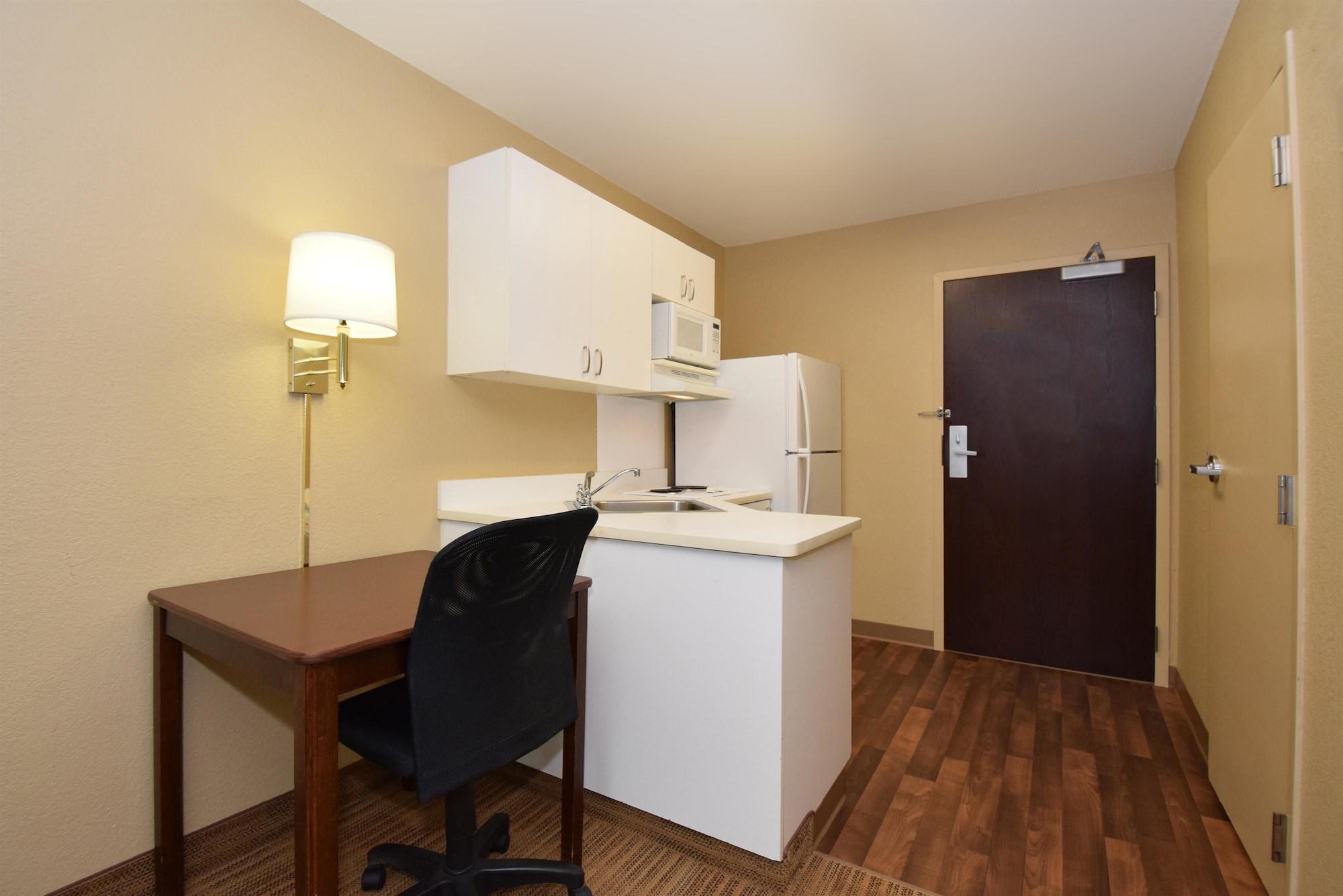 Extended Stay America Suites - Dublin - Hacienda Dr Bagian luar foto