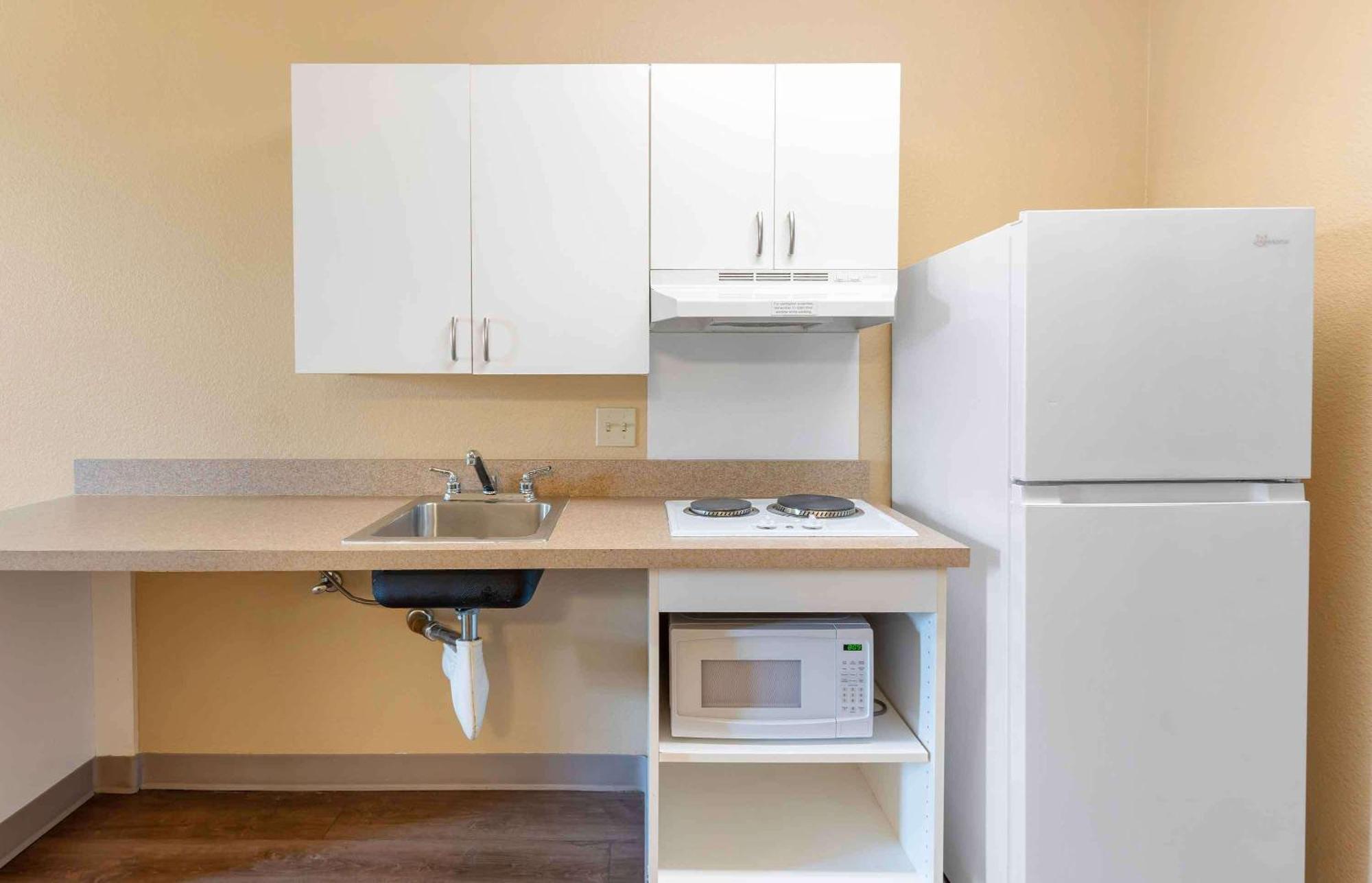 Extended Stay America Suites - Dublin - Hacienda Dr Bagian luar foto