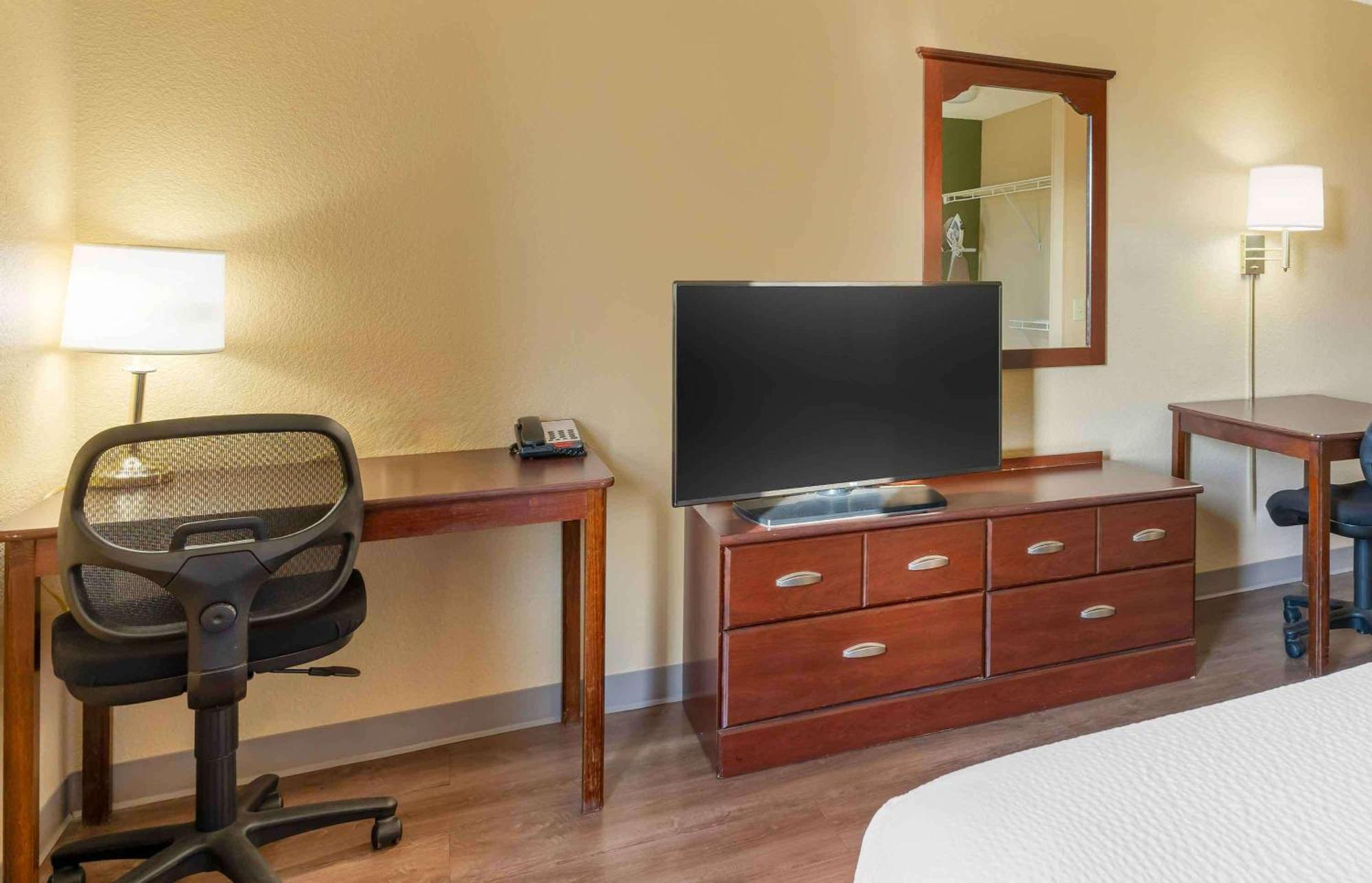 Extended Stay America Suites - Dublin - Hacienda Dr Bagian luar foto
