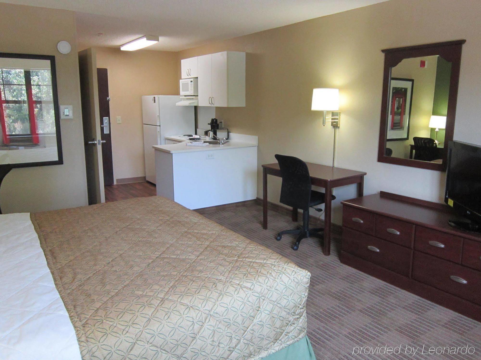 Extended Stay America Suites - Dublin - Hacienda Dr Bagian luar foto